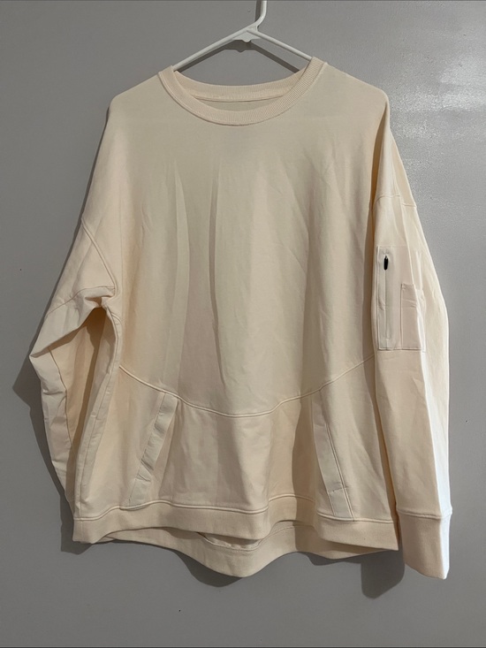 all in motion Tops - All in motion sweatshirt cream xxl New pullover arm pockets kangaroo pocket NWT